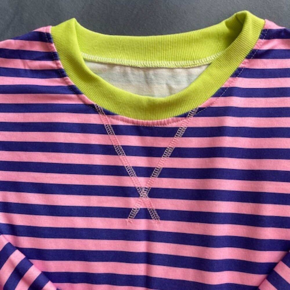 Womens Striped Oversized Sweatshirt - Picture 3 of 5